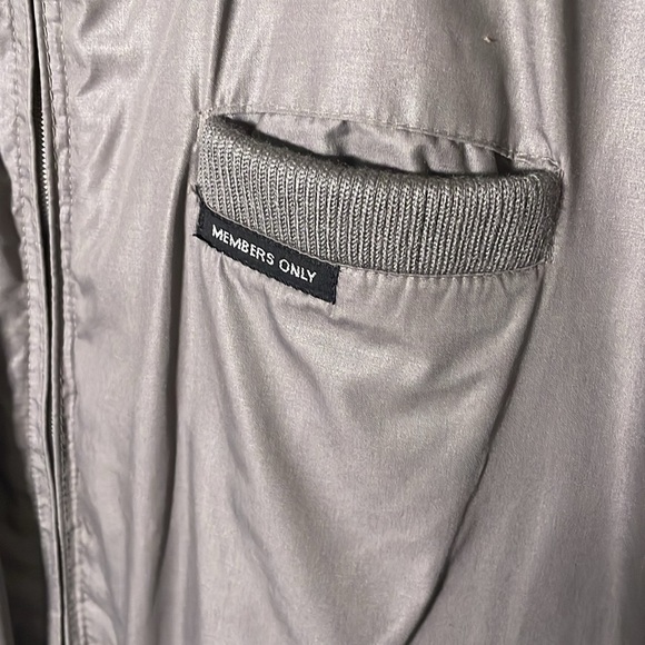 Vintage Members Only 80% Down Waterfowl Gray Convertible Bomber Jacket / XL - Picture 3 of 11